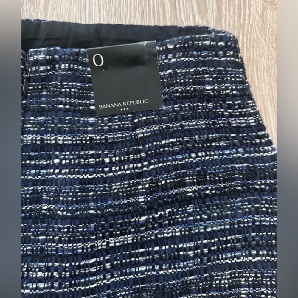 Banana Republic: NWT: Navy‎ Tweed Skirt Size:0 - Picture 4 of 7
